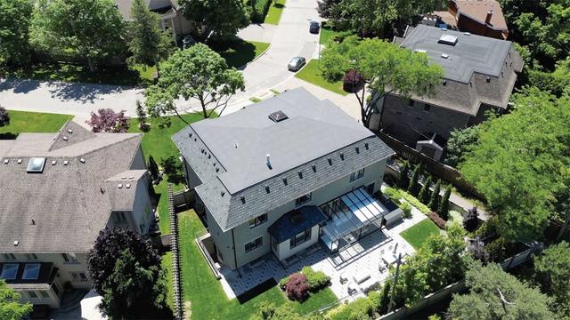 39 Leacroft Cres, House detached with 5 bedrooms, 9 bathrooms and 7 parking in Toronto ON | Image 31