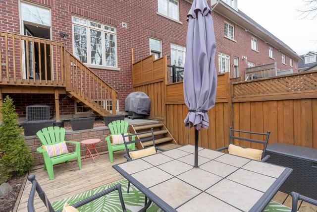 7 Tompkins Mews, House attached with 3 bedrooms, 2 bathrooms and 2 parking in Toronto ON | Image 20