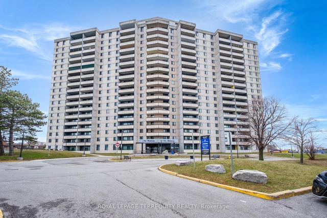 1712 - 5 San Romano Way, Condo with 2 bedrooms, 2 bathrooms and 1 parking in Toronto ON | Image 7