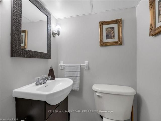 342 Queensdale Ave E, House detached with 3 bedrooms, 2 bathrooms and 3 parking in Hamilton ON | Image 21