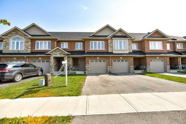 109 Charleswood Cres, House attached with 4 bedrooms, 4 bathrooms and 2 parking in Hamilton ON | Image 1