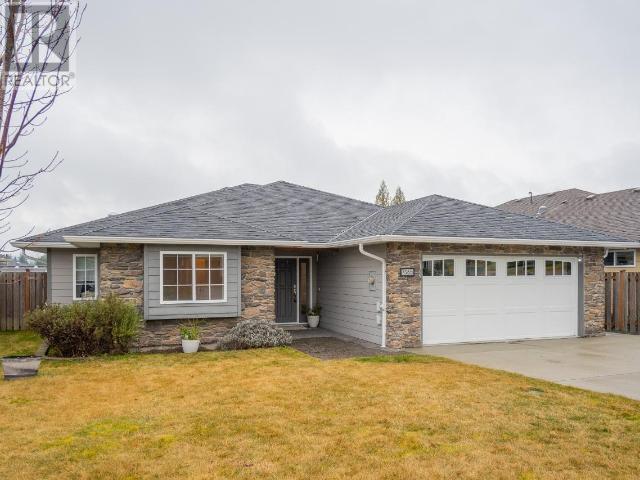 7365 Glacier Street, House detached with 3 bedrooms, 2 bathrooms and null parking in Powell River BC | Image 32