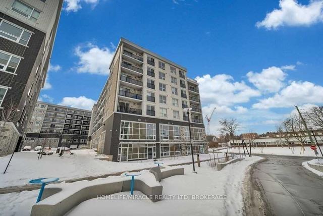 g104 - 275 Larch St, Condo with 2 bedrooms, 1 bathrooms and 0 parking in Waterloo ON | Image 1
