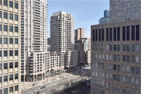 1405 - 62 Wellesley St W, Condo with 2 bedrooms, 2 bathrooms and 1 parking in Toronto ON | Image 20