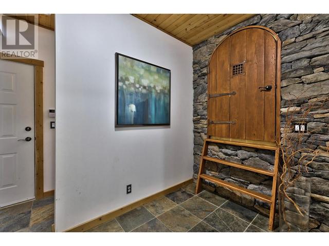 2431 Fairways Drive, House detached with 5 bedrooms, 4 bathrooms and null parking in Sun Peaks Mountain BC | Image 52