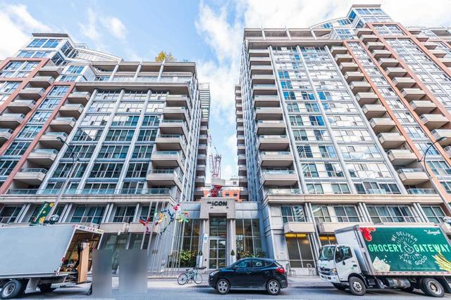 728 - 250 Wellington St W, Condo with 1 bedrooms, 1 bathrooms and 1 parking in Toronto ON | Image 1