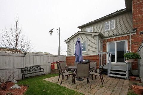 36 - 4 Carriage Walk, Townhouse with 3 bedrooms, 3 bathrooms and 1 parking in Aurora ON | Image 13