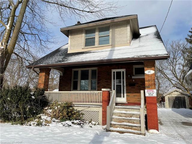 107 Oxford Street W, House detached with 5 bedrooms, 2 bathrooms and null parking in London ON | Image 1