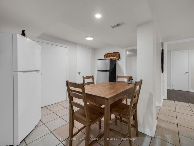 33 West 3rd St, House detached with 3 bedrooms, 2 bathrooms and 2 parking in Hamilton ON | Image 14