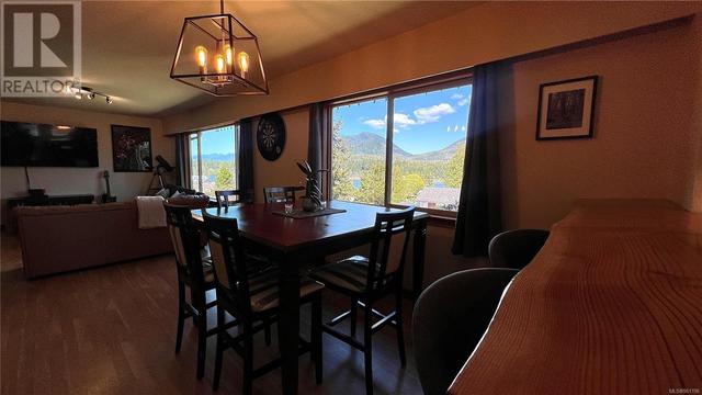 1280 Rupert Rd, House detached with 5 bedrooms, 3 bathrooms and 3 parking in Ucluelet BC | Image 14