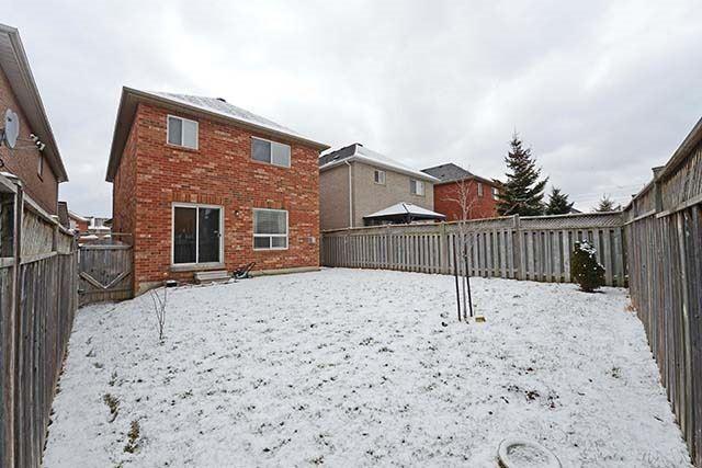 27 Culture Cres, House detached with 3 bedrooms, 3 bathrooms and 2 parking in Brampton ON | Image 19