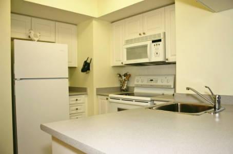930 - 5 Everson Dr, Townhouse with 2 bedrooms, 2 bathrooms and 1 parking in Toronto ON | Image 5