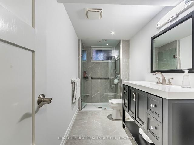16 Acton Ave, House detached with 3 bedrooms, 4 bathrooms and 3 parking in Toronto ON | Image 27