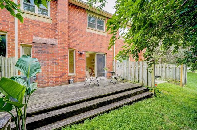22 - 10 Cardwell Ave, Townhouse with 3 bedrooms, 4 bathrooms and 2 parking in Toronto ON | Image 26