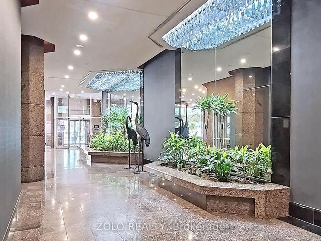 1010 - 38 Elm St, Condo with 1 bedrooms, 1 bathrooms and 0 parking in Toronto ON | Image 32