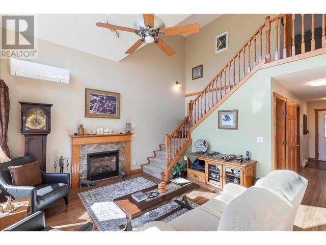 7331 Fintry Delta Road, House detached with 3 bedrooms, 2 bathrooms and 2 parking in Central Okanagan West BC | Image 13