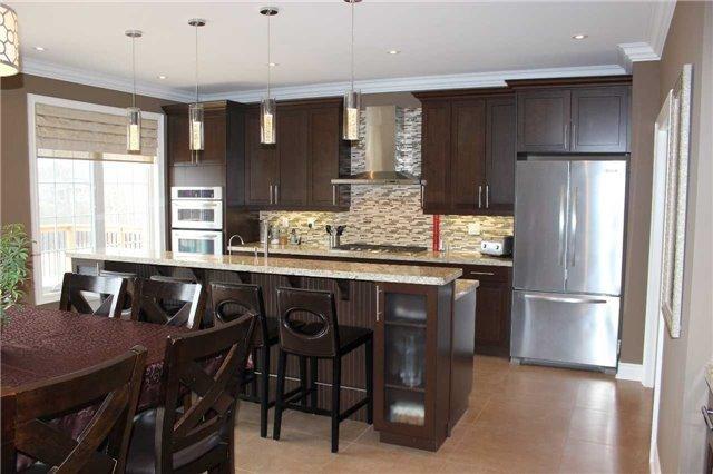 81 Tigertail Cres, House detached with 5 bedrooms, 4 bathrooms and 2 parking in Bradford West Gwillimbury ON | Image 5
