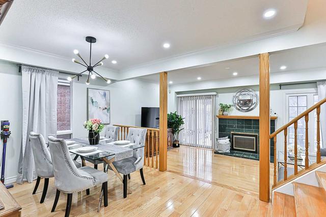 74 Truro Cres, House detached with 3 bedrooms, 4 bathrooms and 3 parking in Toronto ON | Image 2