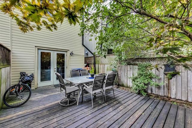 19 Laurier Ave, House attached with 4 bedrooms, 3 bathrooms and 0 parking in Toronto ON | Image 29