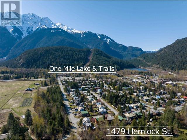 1479 Hemlock Street, House detached with 4 bedrooms, 3 bathrooms and 4 parking in Pemberton BC | Image 27