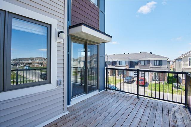 273 Zenith Private, House attached with 3 bedrooms, 2 bathrooms and 2 parking in Ottawa ON | Image 16