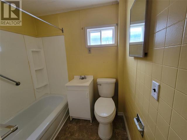42 Poplar Road, House other with 4 bedrooms, 2 bathrooms and null parking in Corner Brook NL | Image 12