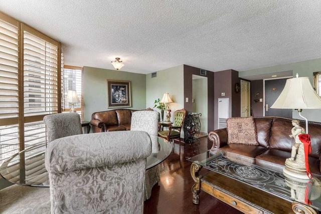 201 - 55 Kingsbridge Garden Circ, Condo with 2 bedrooms, 2 bathrooms and 2 parking in Mississauga ON | Image 4