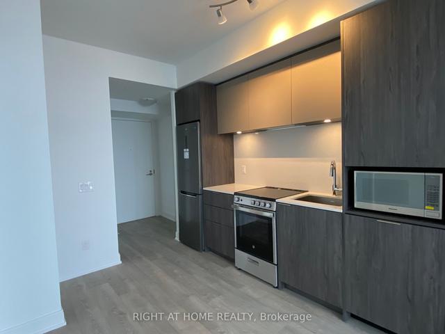 1710 - 70 Annie Craig Dr, Condo with 1 bedrooms, 1 bathrooms and 0 parking in Toronto ON | Image 10