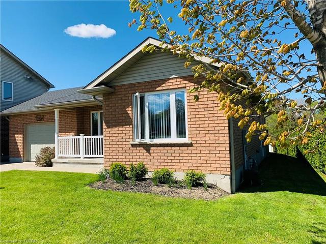 10 Cottonwood Boulevard, House detached with 5 bedrooms, 3 bathrooms and 4 parking in Aylmer ON | Image 27