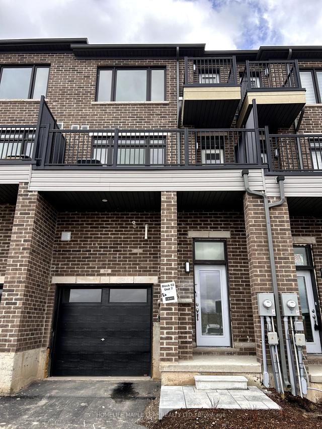 207 - 585 Colborne St, Townhouse with 3 bedrooms, 3 bathrooms and 2 parking in Brantford ON | Image 1