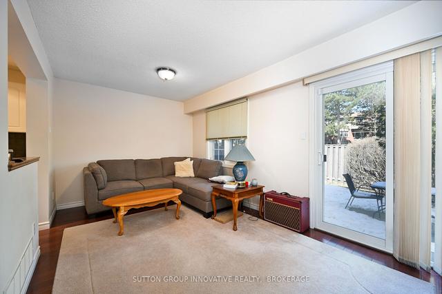 55 - 1951 Rathburn Rd E, Townhouse with 3 bedrooms, 4 bathrooms and 2 parking in Mississauga ON | Image 2