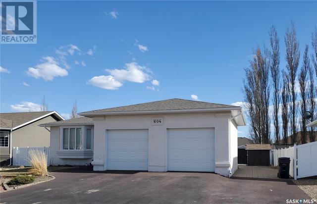 604 Hamilton Drive, House detached with 4 bedrooms, 3 bathrooms and null parking in Swift Current SK | Image 47