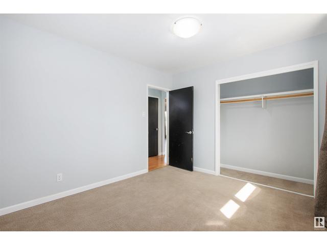 5004 93a Av Nw, House detached with 3 bedrooms, 2 bathrooms and null parking in Edmonton AB | Image 25