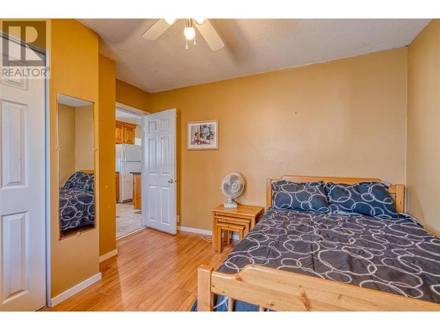 1967 Abbott Street, House detached with 2 bedrooms, 1 bathrooms and 1 parking in Kelowna BC | Image 15
