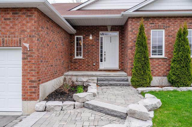 97 Anderson Cres, House detached with 1 bedrooms, 3 bathrooms and 6 parking in Tay ON | Image 21
