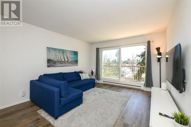 403 - 1015 Cumberland Rd, Condo with 1 bedrooms, 1 bathrooms and 2 parking in Courtenay BC | Image 2