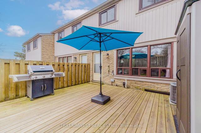 3 - 280 Thaler Ave, Townhouse with 3 bedrooms, 2 bathrooms and 1 parking in Kitchener ON | Image 29