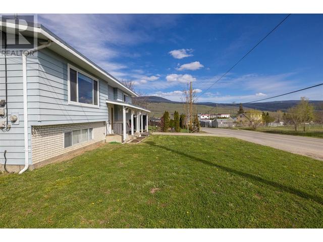2850 Camp Road, House detached with 4 bedrooms, 2 bathrooms and 5 parking in Lake Country BC | Image 39