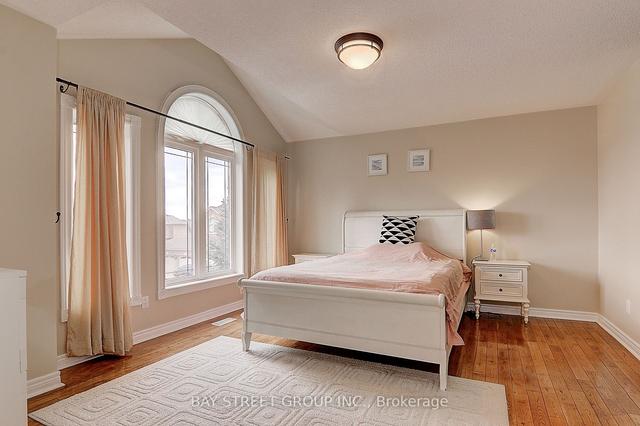 19 Lazenby Crt, House detached with 4 bedrooms, 5 bathrooms and 9 parking in Markham ON | Image 15
