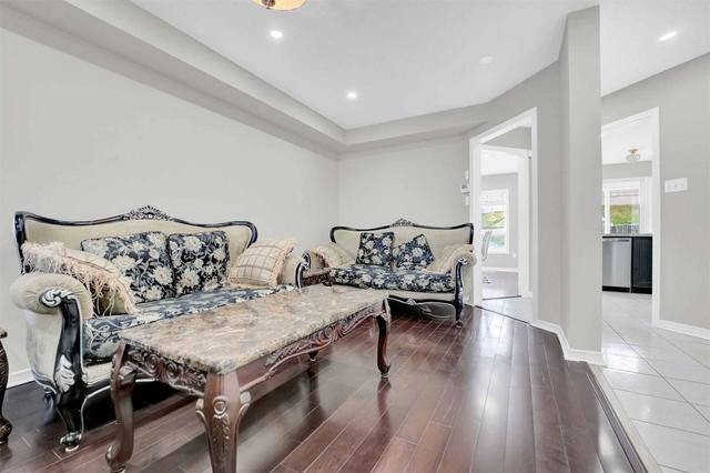198 Albright Rd, House attached with 3 bedrooms, 4 bathrooms and 3 parking in Brampton ON | Image 38