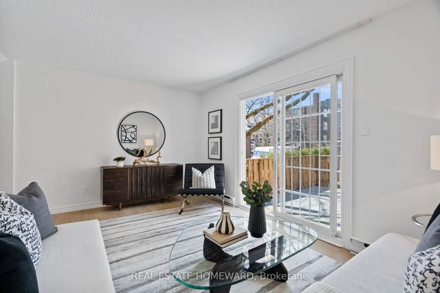 70 Stanley Terr, House attached with 3 bedrooms, 2 bathrooms and 2 parking in Toronto ON | Image 38