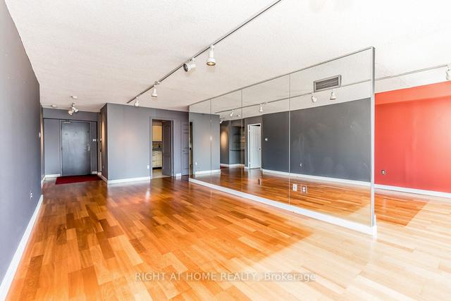 1903 - 45 Carlton St, Condo with 2 bedrooms, 2 bathrooms and 1 parking in Toronto ON | Image 16
