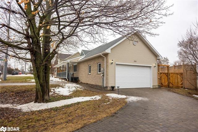 293 Peel Street, House detached with 4 bedrooms, 3 bathrooms and null parking in Saugeen Shores ON | Image 12