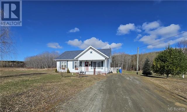 352 Sutherland Brook, House detached with 2 bedrooms, 2 bathrooms and null parking in Drummond P NB | Image 4