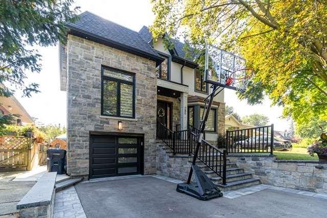 106 Ballacaine Dr, House detached with 4 bedrooms, 4 bathrooms and 5 parking in Toronto ON | Image 12