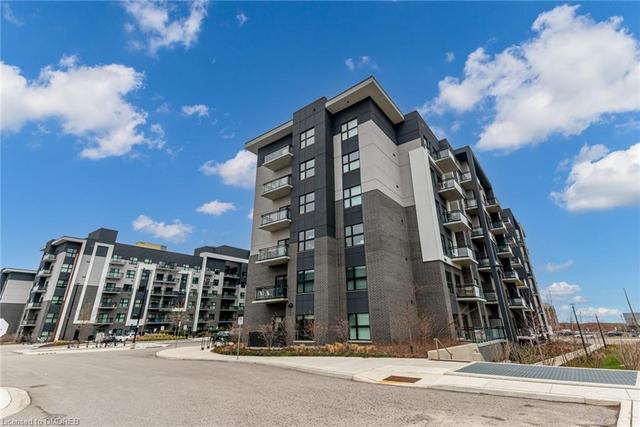 130 - 102 Grovewood Common Circle, House attached with 2 bedrooms, 2 bathrooms and 1 parking in Oakville ON | Image 1