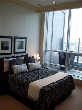 4301 - 763 Bay St, Condo with 4 bedrooms, 4 bathrooms and 4 parking in Toronto ON | Image 6