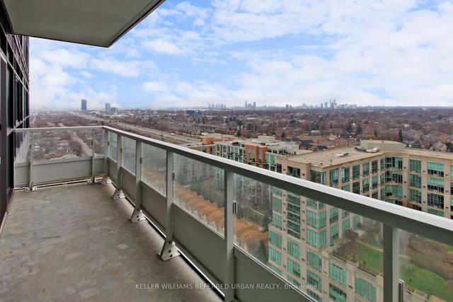 2111 - 251 Manitoba St, Condo with 1 bedrooms, 1 bathrooms and 1 parking in Toronto ON | Image 3