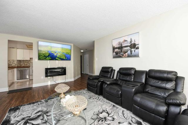 1901 - 8 Lisa St, Condo with 2 bedrooms, 2 bathrooms and 1 parking in Brampton ON | Image 11