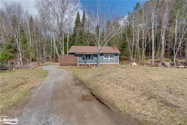 378 Hwy 518 E Highway, House detached with 2 bedrooms, 1 bathrooms and 8 parking in Perry ON | Image 27